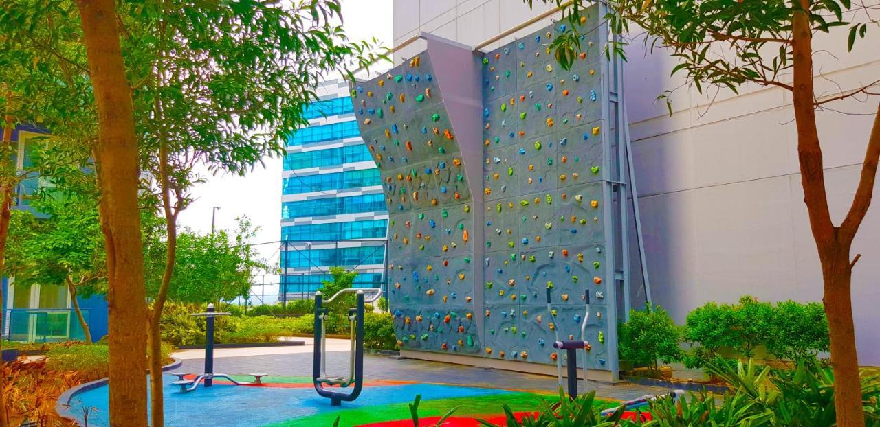 Mactan Newtown - 1Br Stunning Ocean View And City View Мактан Екстер'єр фото